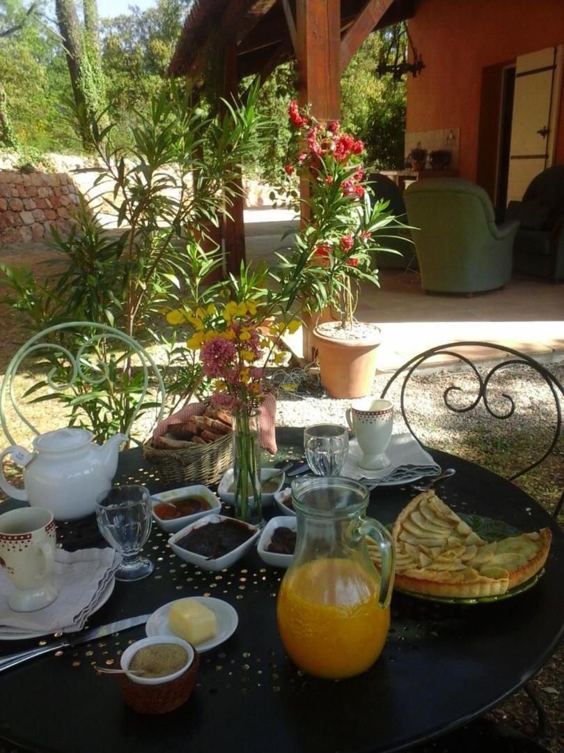 La Maison De Campagne Carcès Екстериор снимка